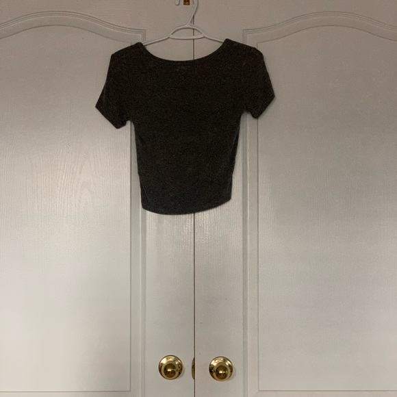 Grey ribbed cropped tshirt - Picture 2 of 3